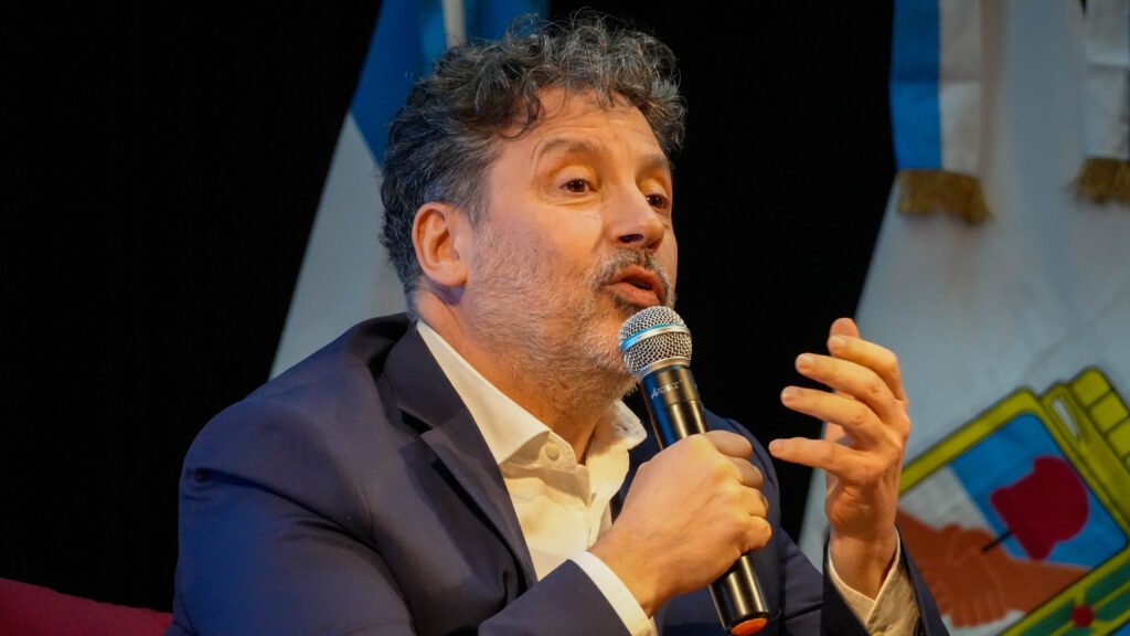 El intendente Menéndez recibió en Merlo al gobernador de La Rioja Ricardo Quintela