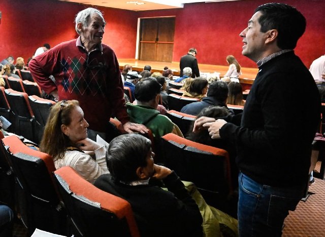 Nardini profundiza las políticas que garantizan el acceso a la vivienda propia