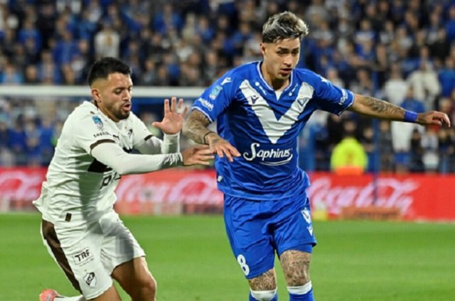 Platense encontró en el final un empate merecido ante Vélez 
