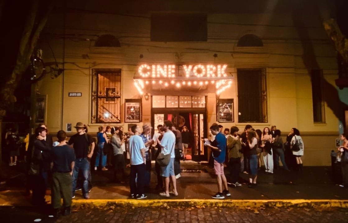 Vicente López se prepara para festejar Halloween y el Día de los Muertos en el Cine York y la Torre Ader