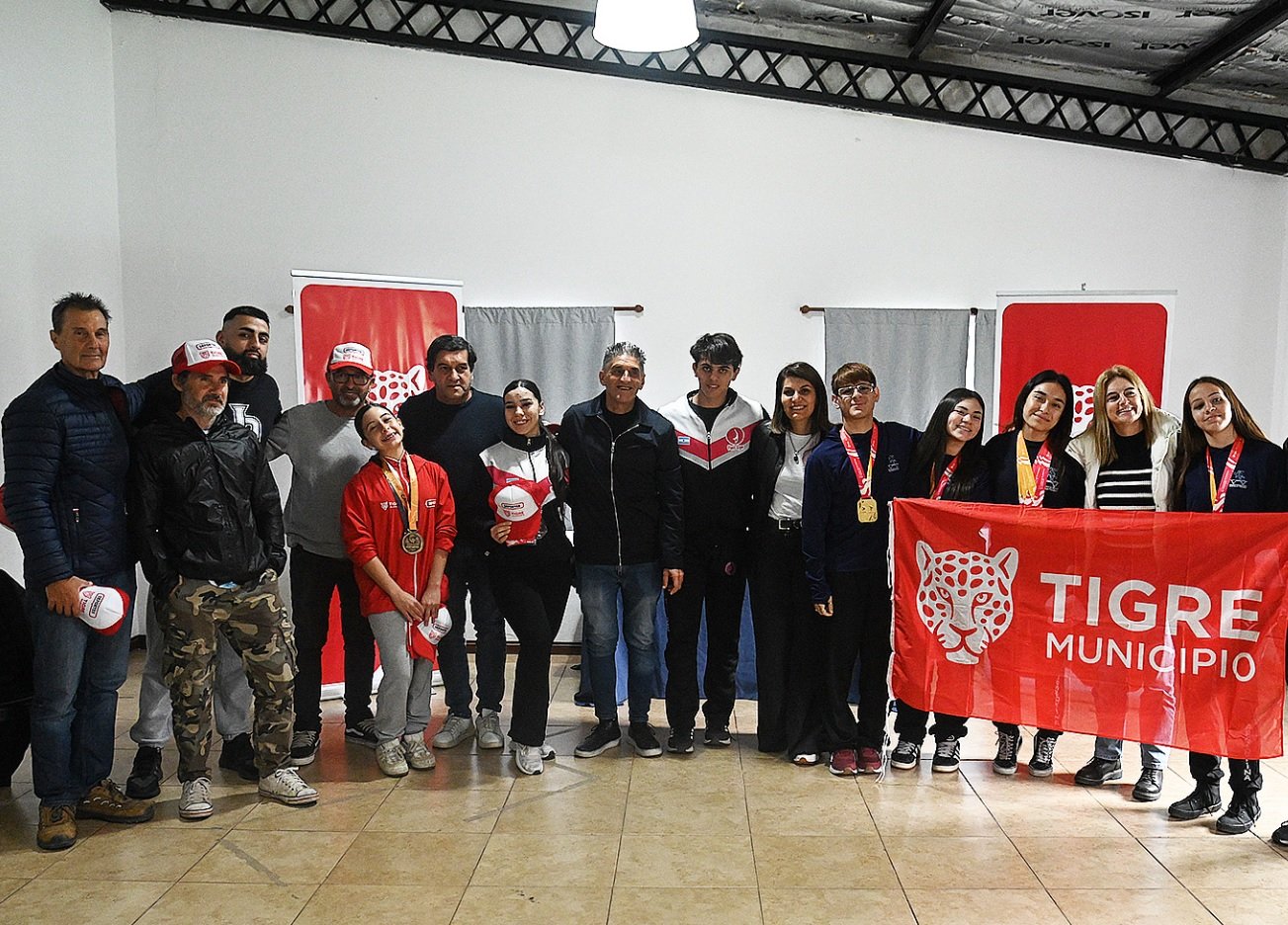 Tigre reconoció deportistas